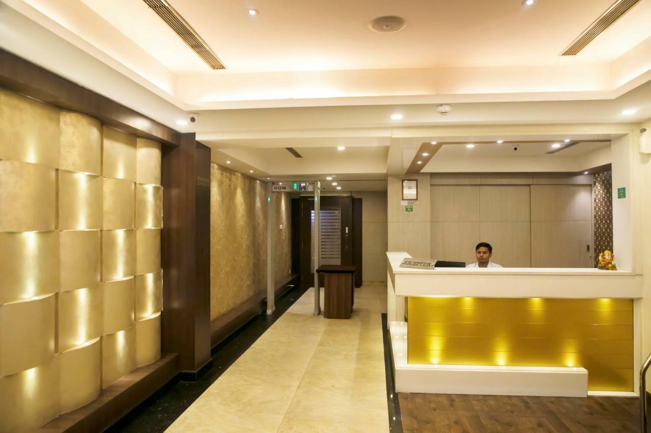 Ganges Grand Hotel Varanasi Exterior foto