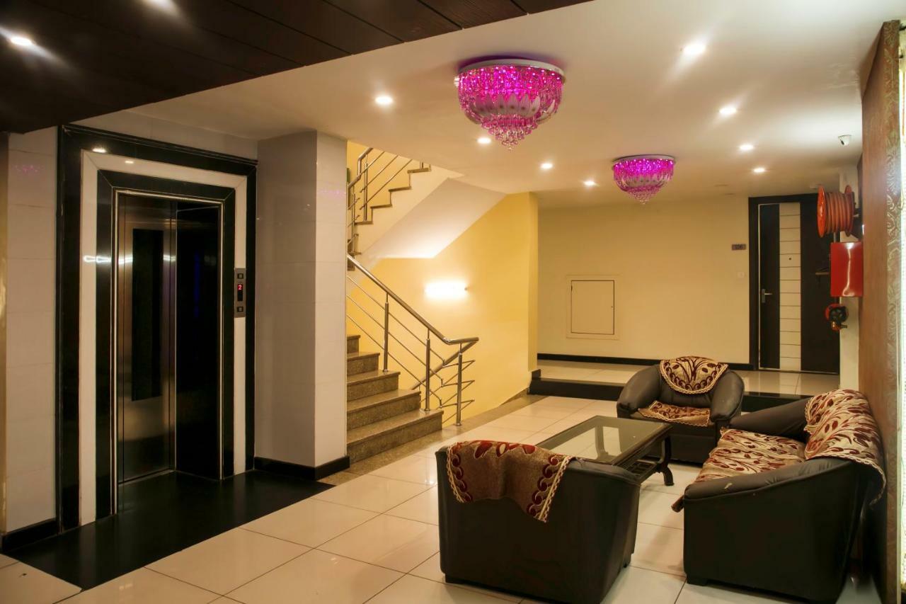 Ganges Grand Hotel Varanasi Exterior foto
