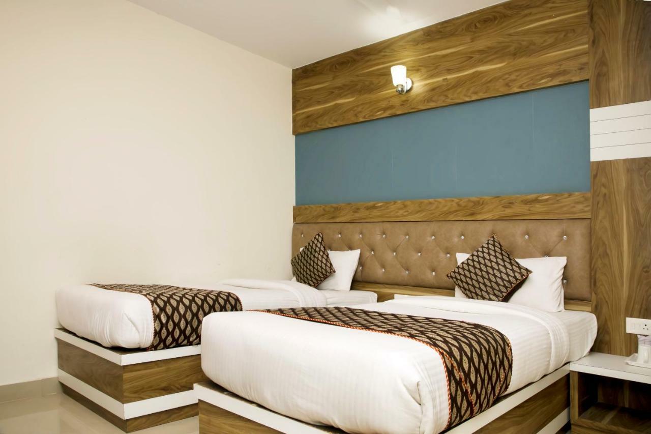 Ganges Grand Hotel Varanasi Exterior foto